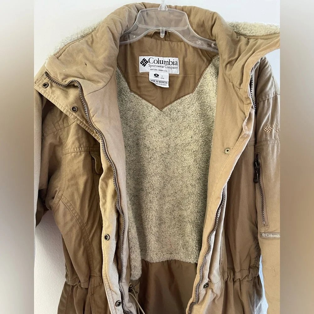 VINTAGE Columbia Sportswear Company 90s women’s tan jacket size Medium